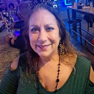 Meet your Posher, Patti